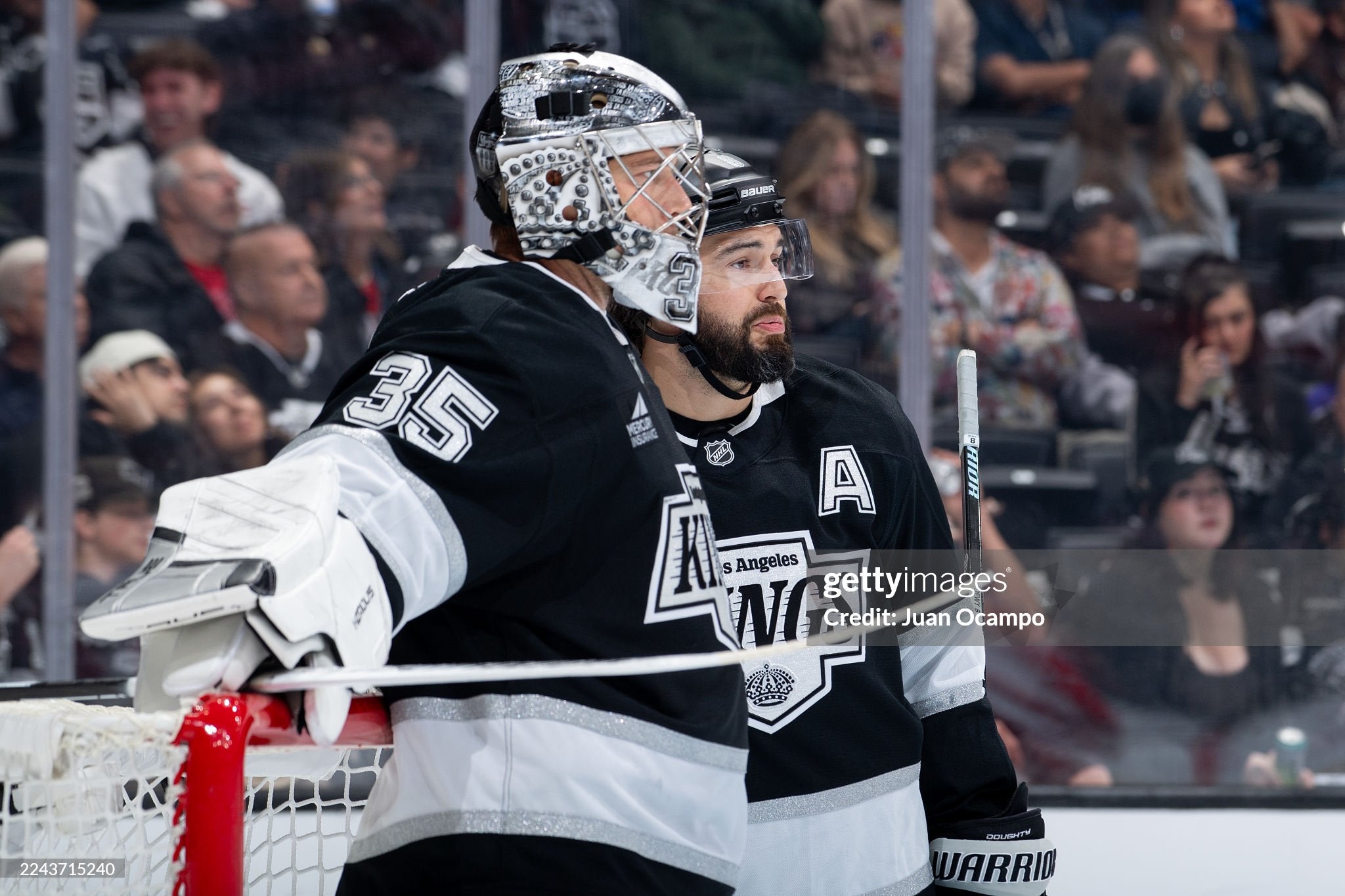 Darcy Kuemper Game-Used Blocker Photo-Matched 10/21/2025-10/30/2025