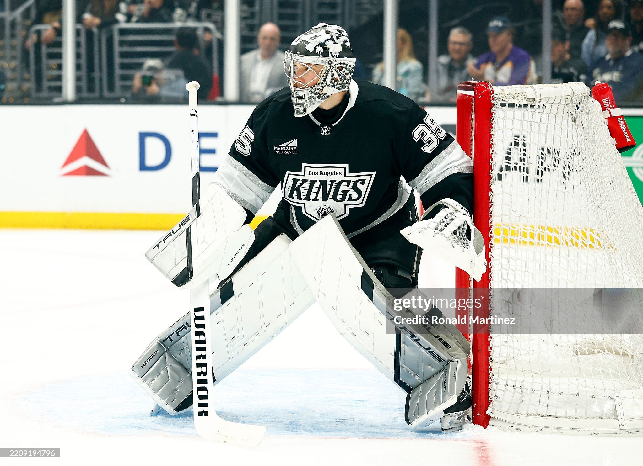 Darcy Kuemper Game-Used TRUE Glove & Blocker - Photo-Matched