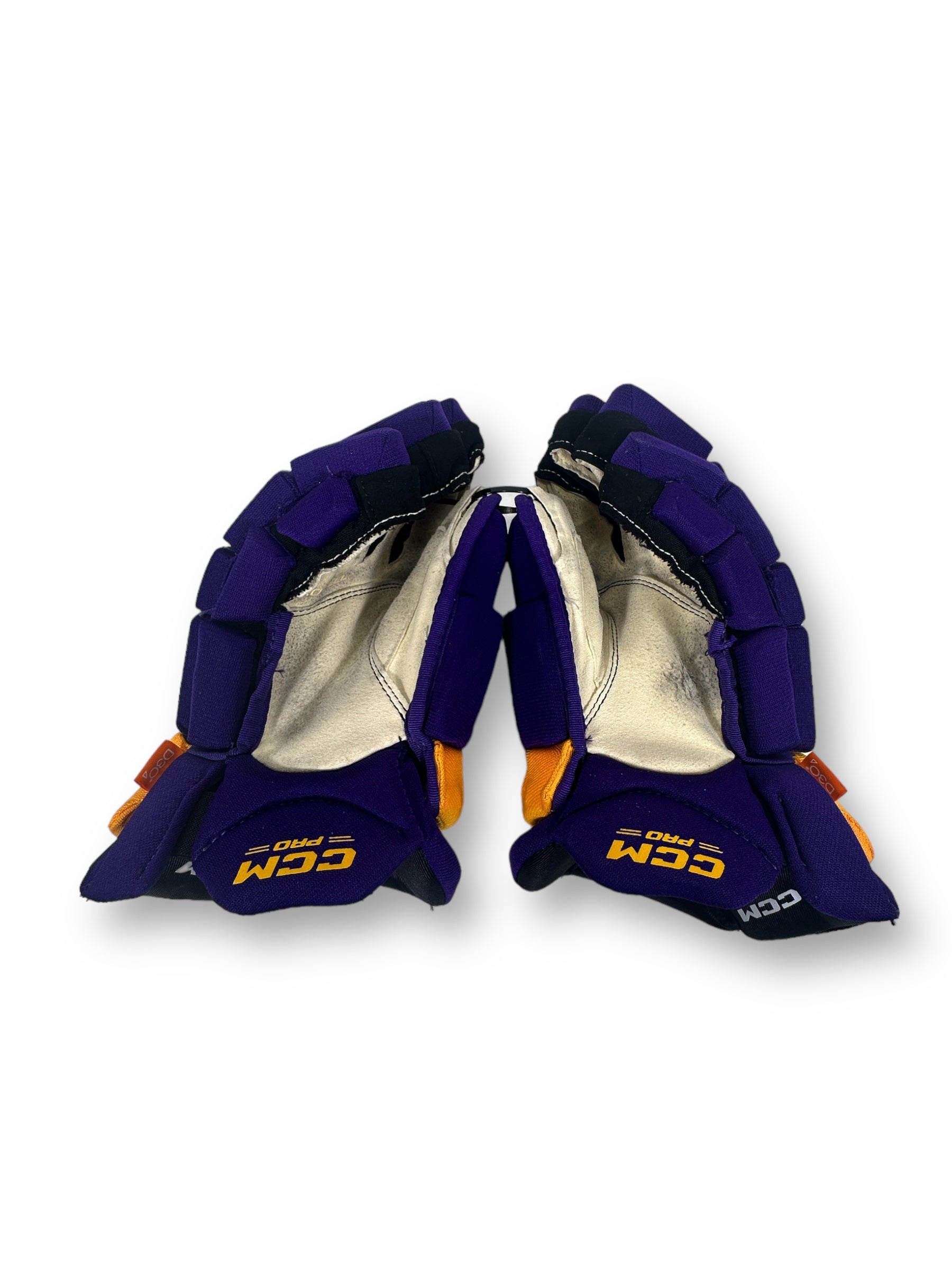 Rasmus Kupari Game-Used Reverse Retro CCM Gloves