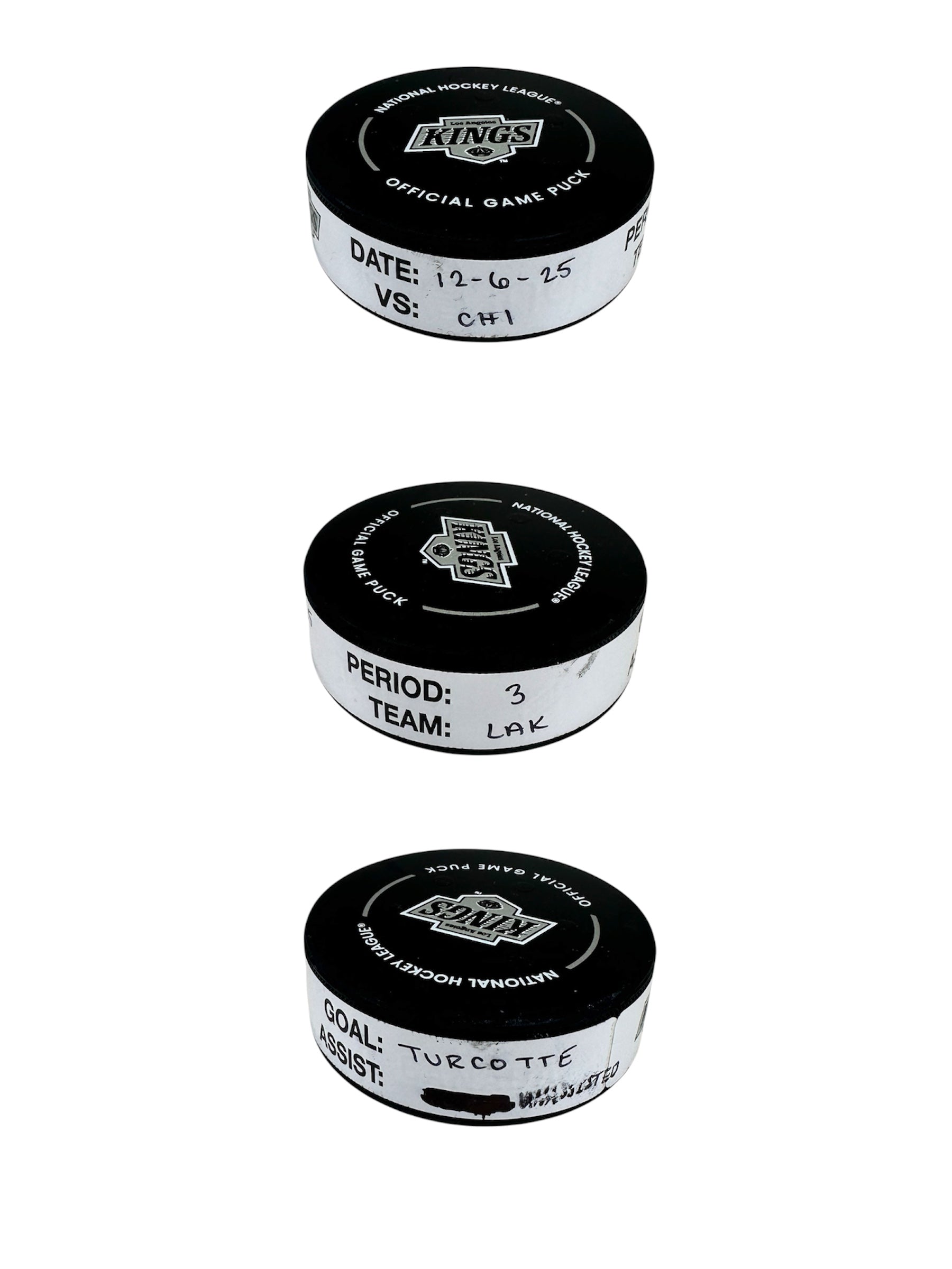 Alex Turcotte Goal-Scored Puck vs. CHI Blackhawks 12/6/2025