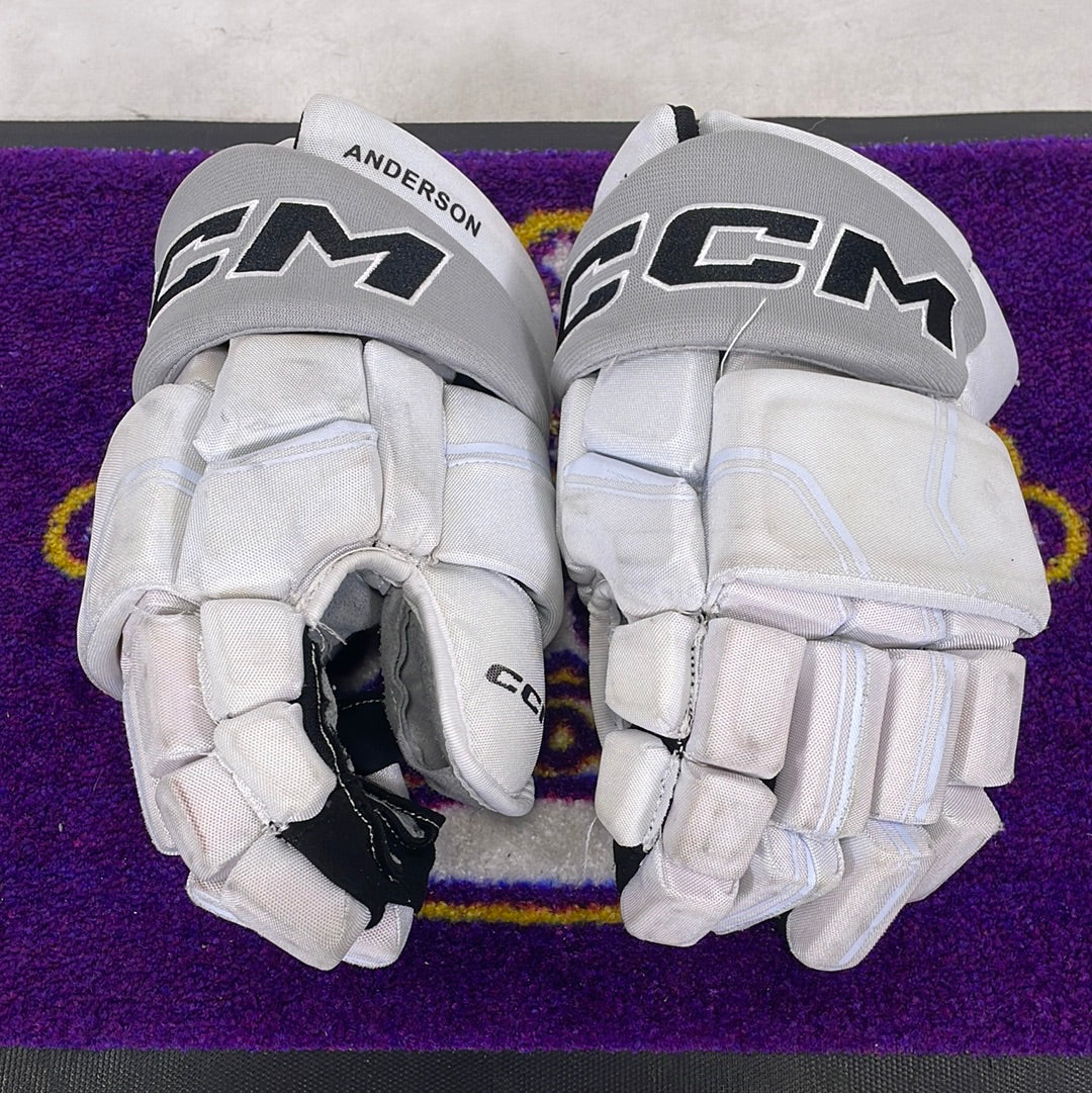 Mikey Anderson 22-23 Alternate Gloves