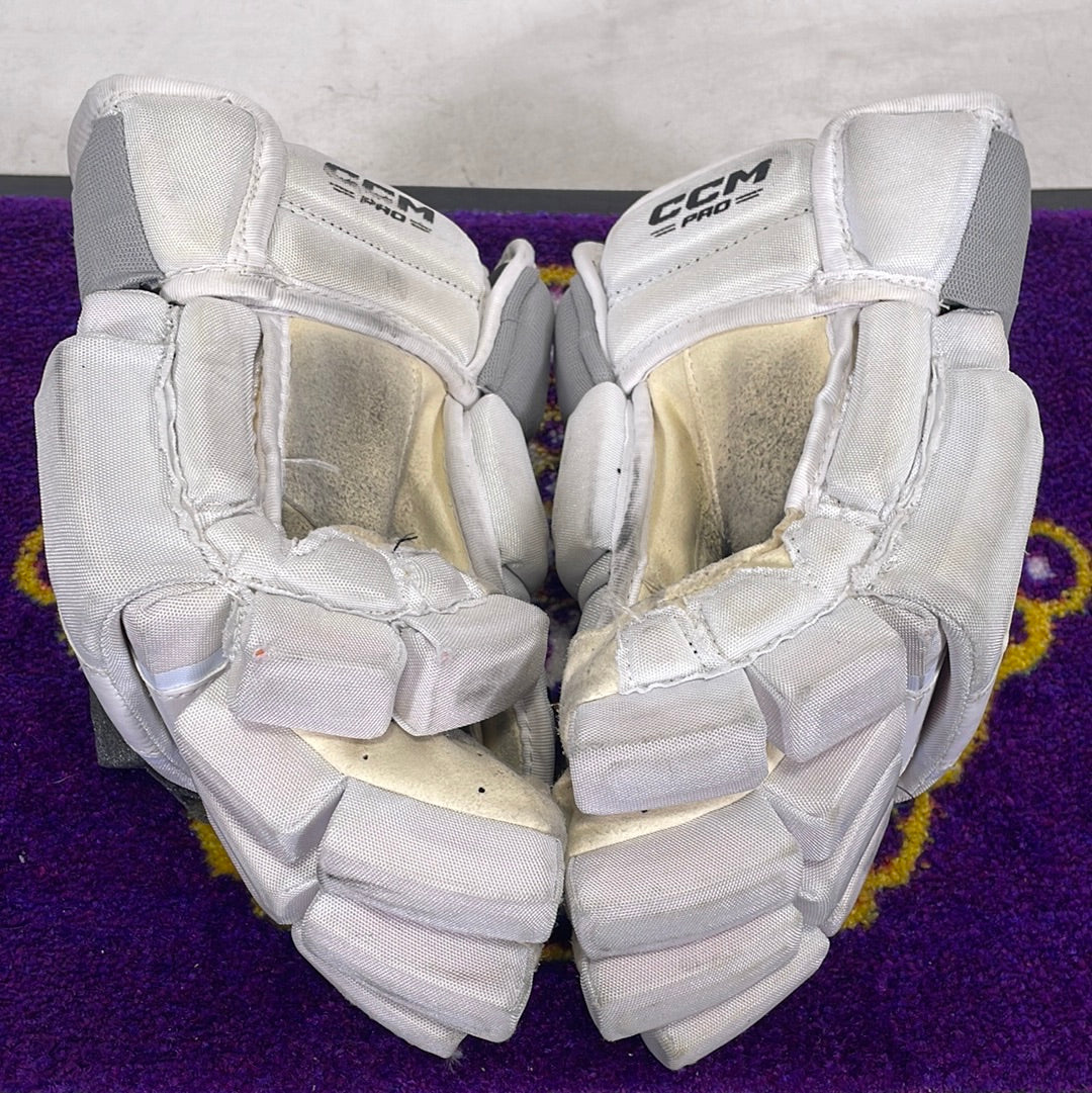 Blake Lizotte 22-23 Alternate CCM Gloves