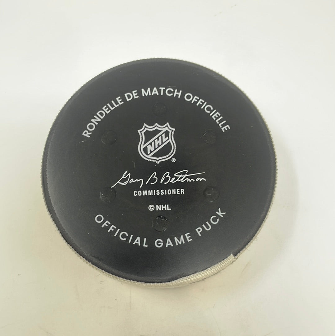 Viktor Arvidsson goal scored puck from 3/25/23