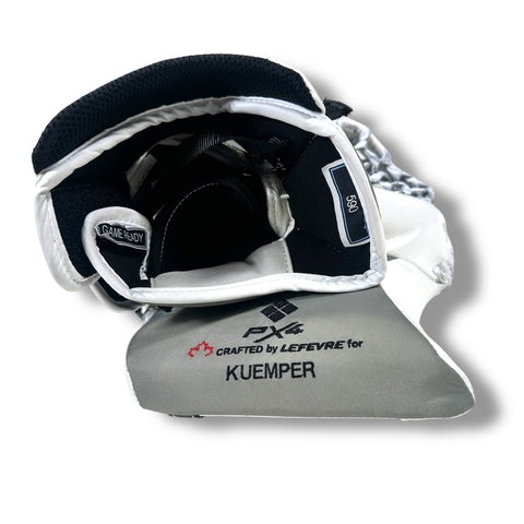 Darcy Kuemper Used Glove 2025-2026