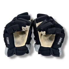 Joel Armia Game-Used Bauer Pro Series Gloves