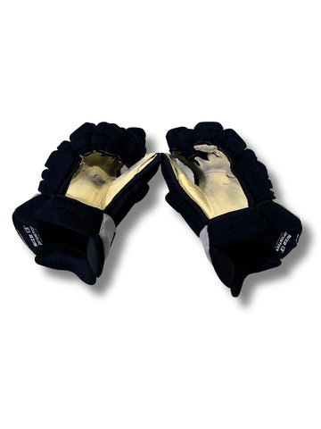 Warren Foegele Game-Used TRUE Gloves - Photo-Matched 1/5/2026 vs. MIN Wild