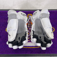 Arthur Kaliyev 22-23 Alternate CCM Gloves
