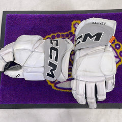 Arthur Kaliyev 22-23 Alternate CCM Gloves